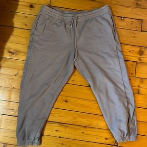 ARITZIA TNA cozy oversized dusty purple sweatpants